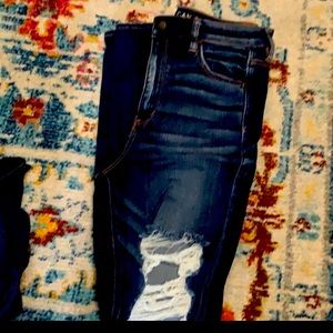 AEO NWOT 12 long distressed highest rise jegging